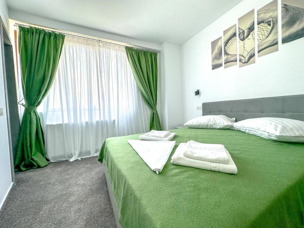 Popasul Lui Gicuta Bed & Breakfast Curtea De Arges Luaran gambar